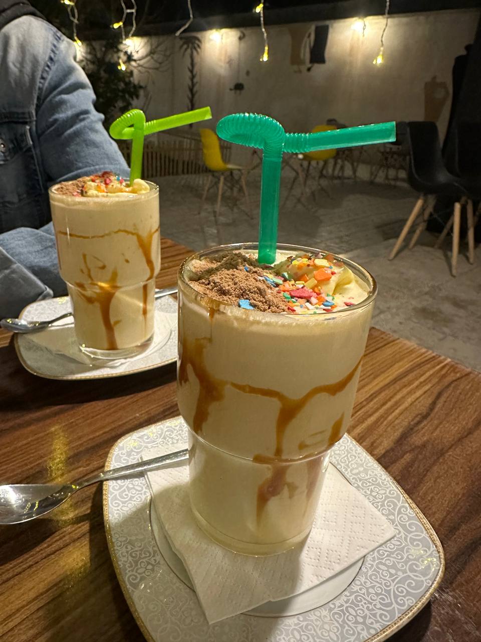 شیک موز و کره بادام زمینی